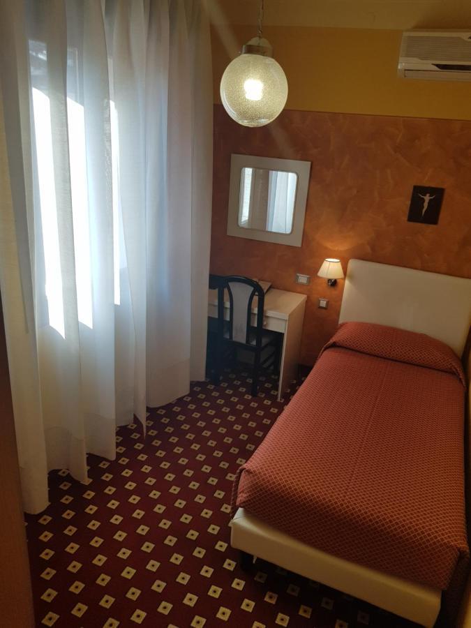 Hotel Diana Boario Terme Esterno foto