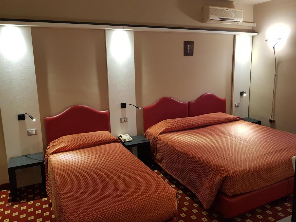 Hotel Diana Boario Terme Esterno foto